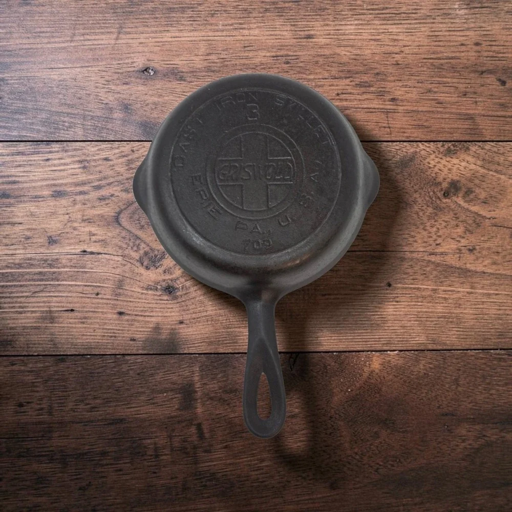 Griswold No. 3 Cast Iron Skillet 709 Antique Slant Logo EPU Erie PA 1920's